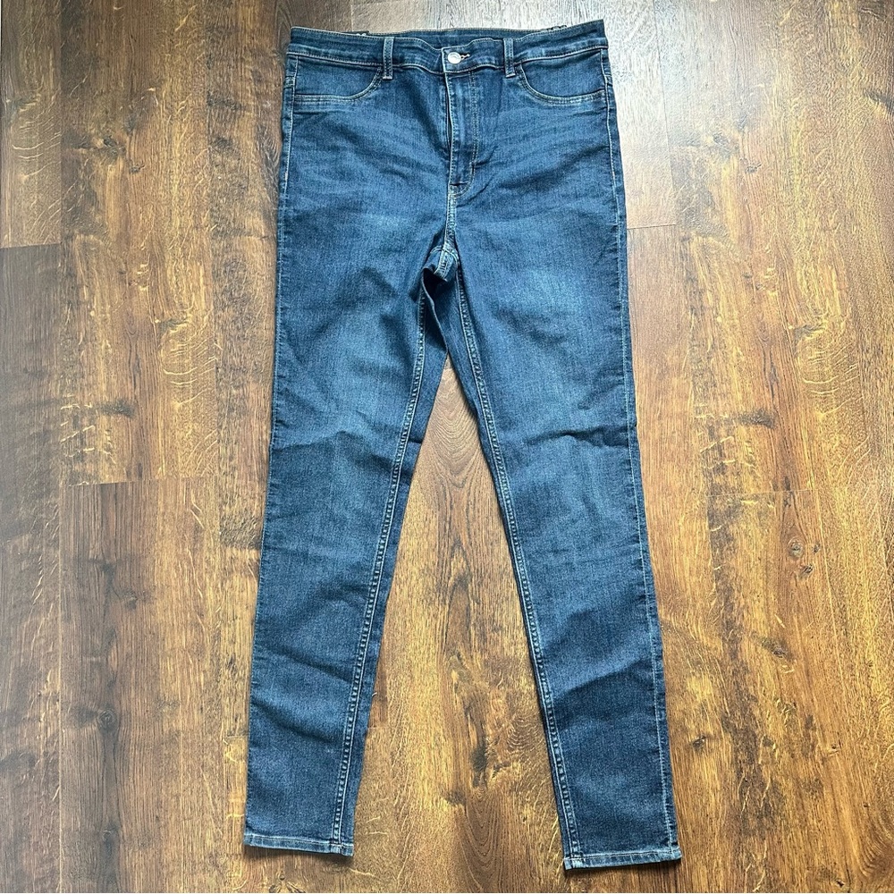 H&M Divided Super Skinny High Waist Jeans
